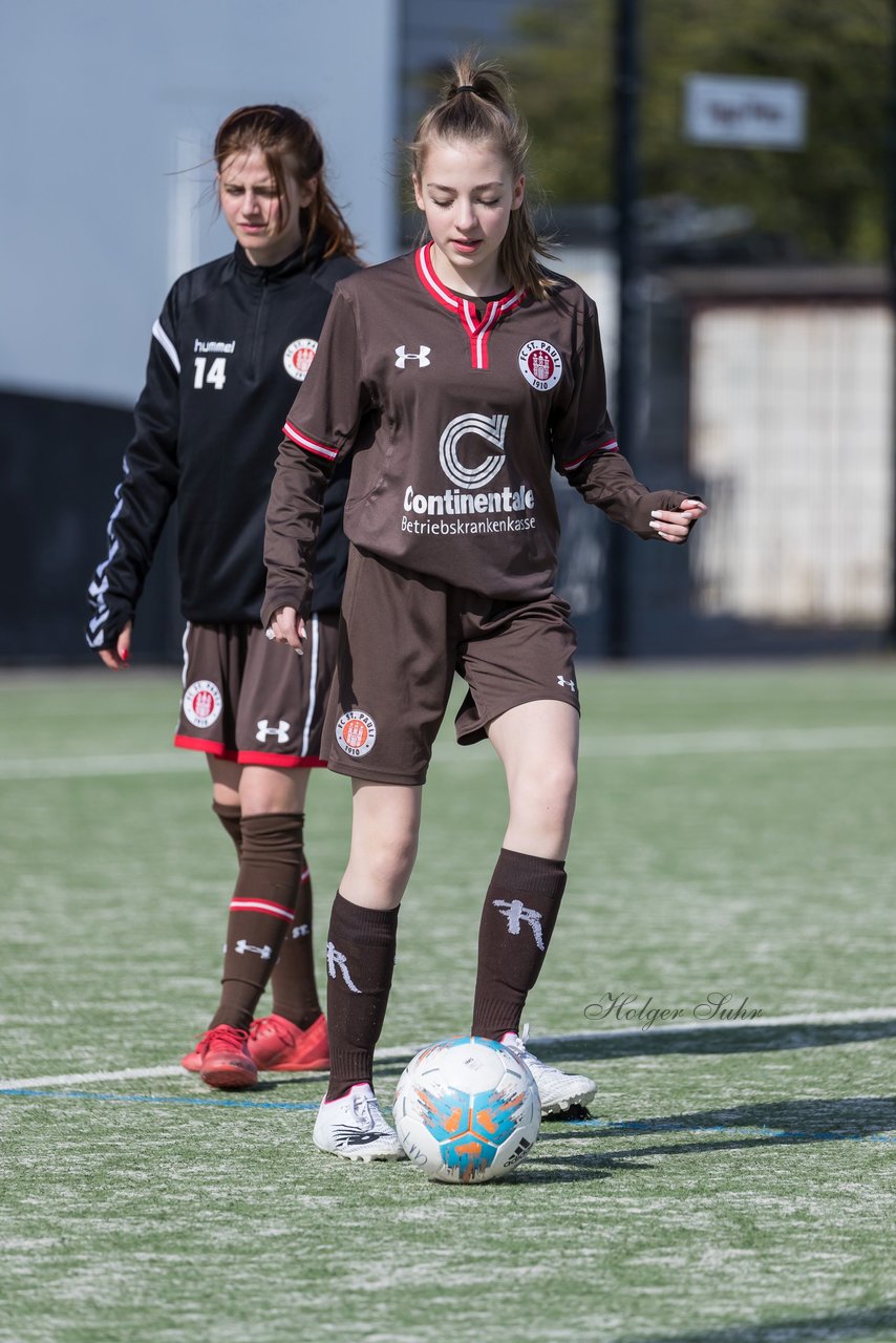 Bild 52 - wBJ St. Pauli - Walddoerfer : Ergebnis: 1:11